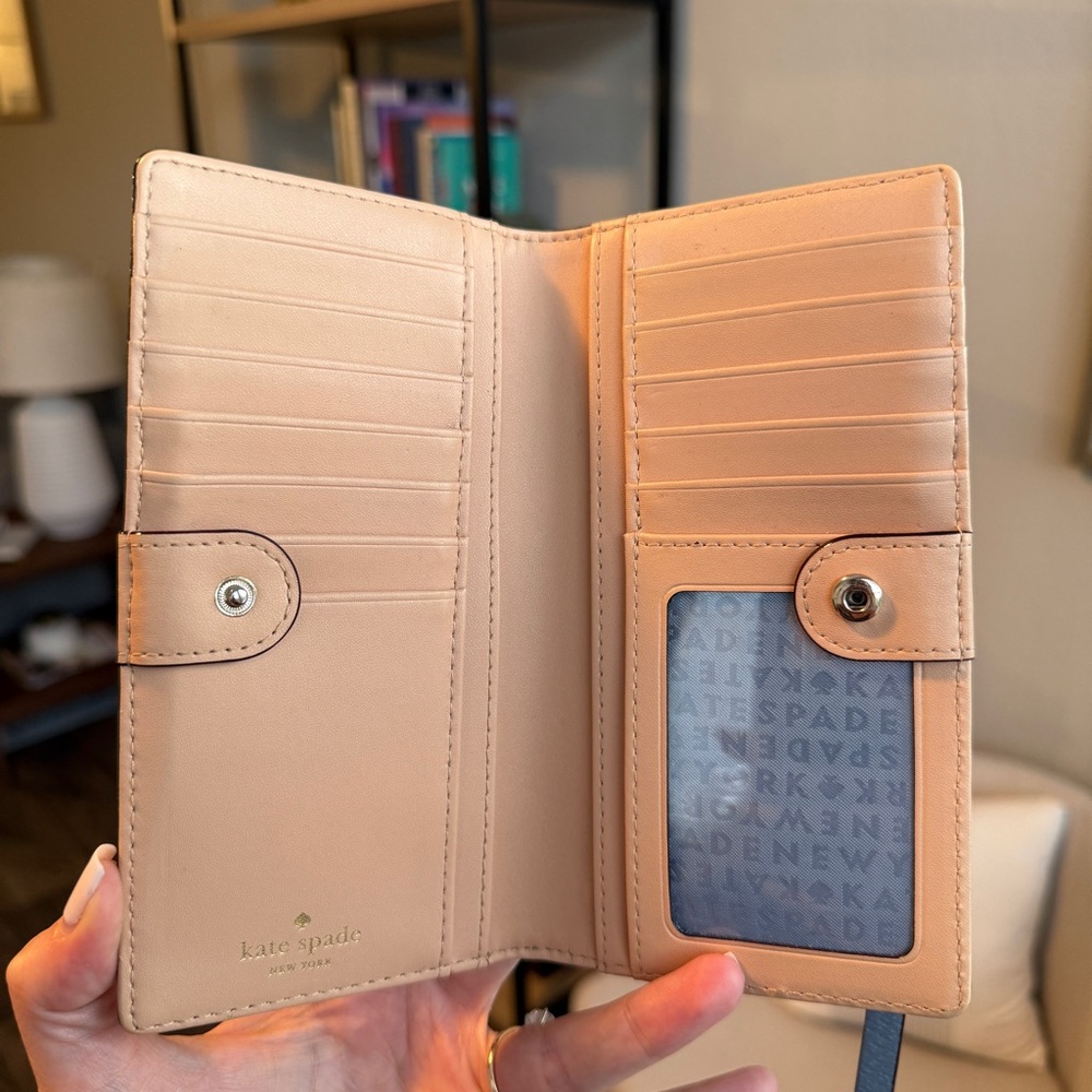 NWOT Kate Spade Light Blue Leather Wallet - Picture 4 of 6
